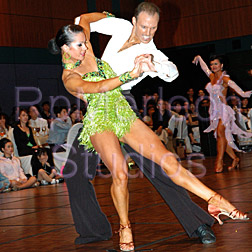 Julian Manderson & Melanie Hooper UK DanceSport Photo 2